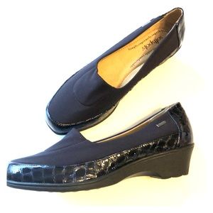 Softspots Sissel 9.5 WIDE Slip on Comfort Loafers